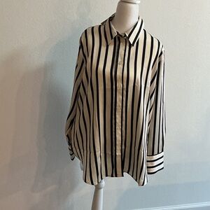 H& M Black and Cream Striped Long Sleeve Women’s Sz Large NWT